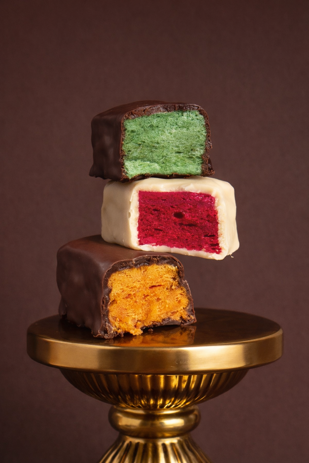 Coco Oro | Milk Chocolate Traditional Honeycomb | Premium Artisan Chocolate